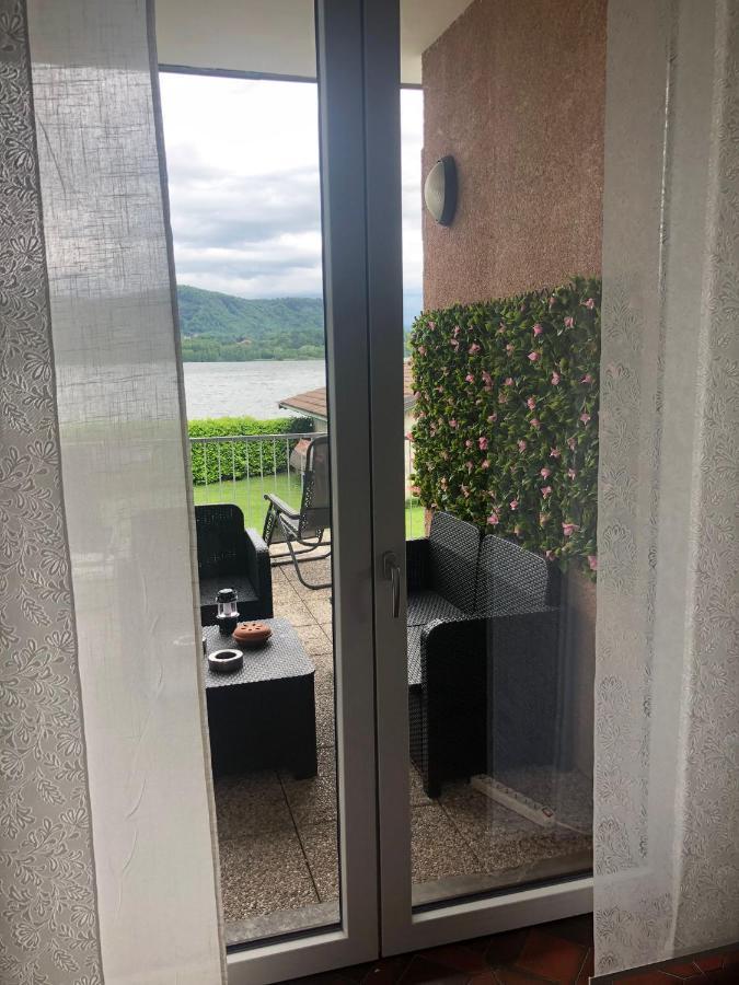 Casa Gaiani Villetta In Riva Al Lago Vista Mozzafiato Varano Borghi Exterior photo